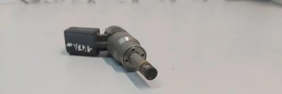 Volkswagen PASSAT B6 Fuel injector 06f906036g