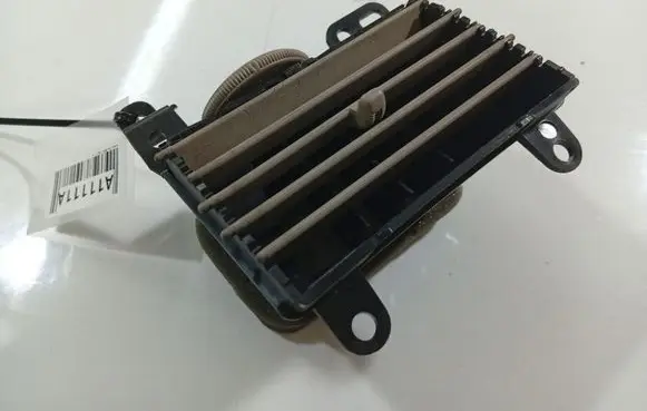 Dodge Caliber Dash center air vent grill 