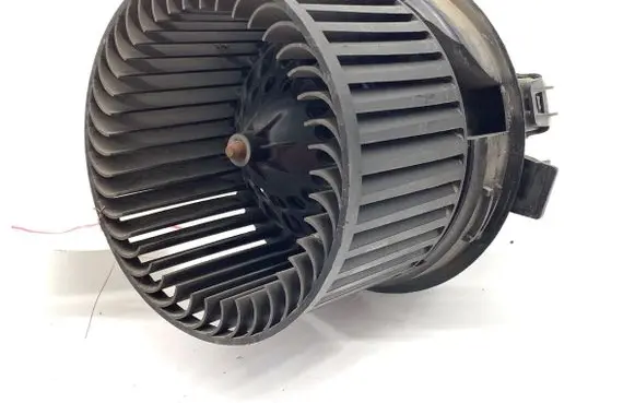 Peugeot 508 Heater fan/blower T1013000E