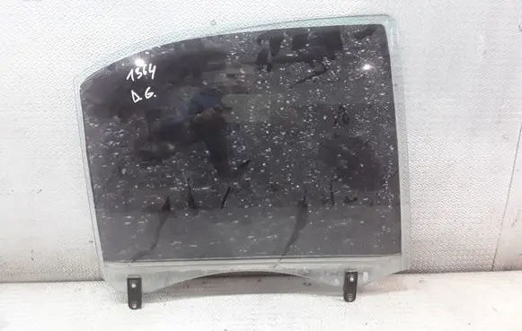 KIA Sorento Rear door window glass