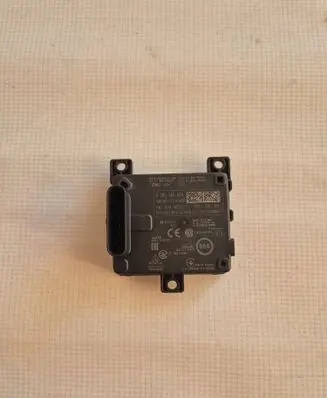 Volkswagen Golf VIII Distronic sensor radar 5WA907572B 5WA907572
