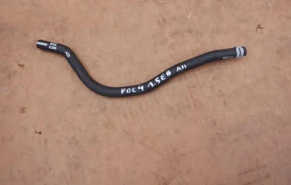 Ford Focus Engine coolant pipe/hose JX618W005AD