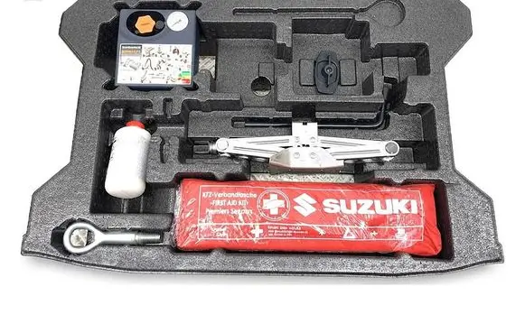 Suzuki SX4 S-Cross Other interior part 7549161M00
