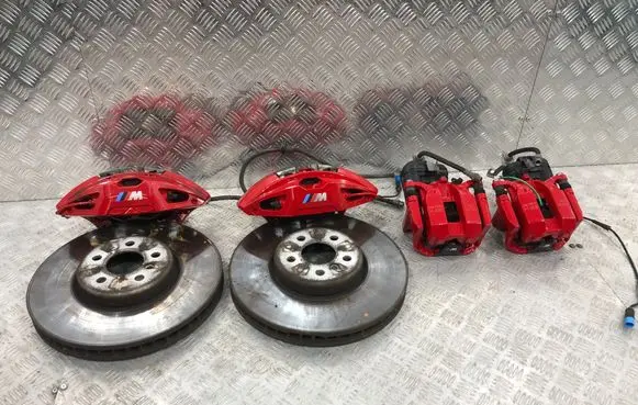 BMW 4 G22 G23 G24 G26 Brake discs and calipers set 883494701 883494801