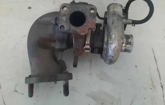 KIA Carens I Turbo system vacuum part 2823