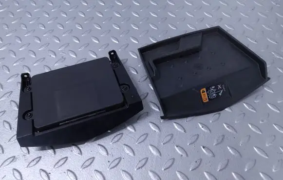 Cadillac ATS Wireless charging module 23248791 84490388 23451285