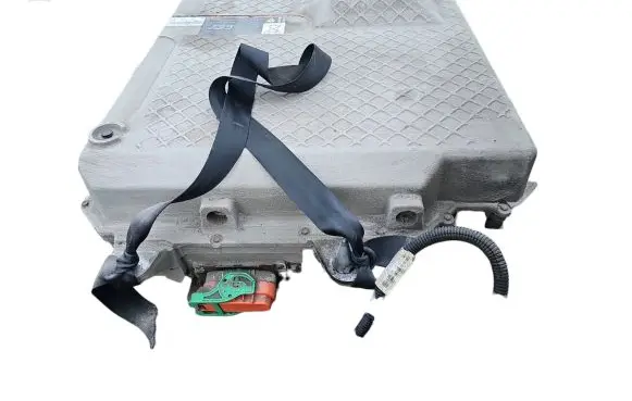 Renault Kangoo II Hybrid / electric car battery 295101100R U011082 20120305