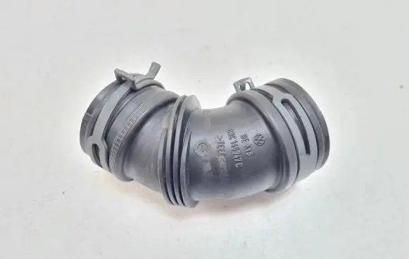 Seat Ibiza IV (6J,6P) Air intake duct part 03C145747C