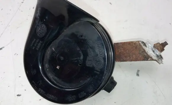 BMW 3 E46 Horn signal