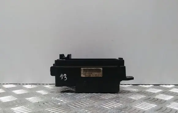 Mini One - Cooper R50 - 53 Fuse module 692148301 690660402 013859050704