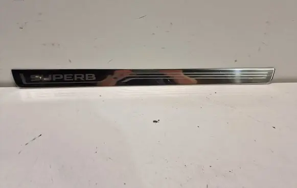 Skoda Superb B8 (3V) Front sill trim cover 3V0853814D