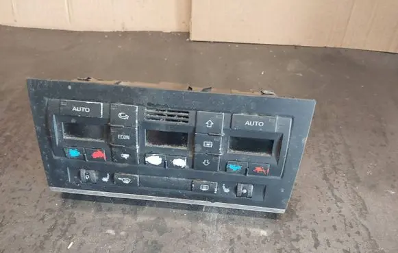 Audi A4 S4 B6 8E 8H Climate control unit 8E0820043J