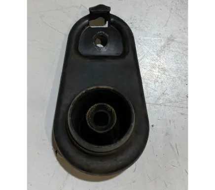 Ford Mustang VI Muffler mount bracket/holder FR335A242AC