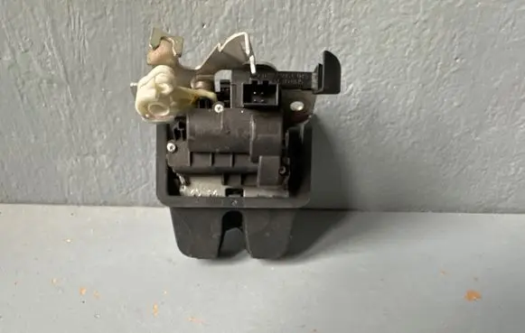 Volkswagen PASSAT B8 Tailgate/trunk/boot lock/catch/latch 3G0827505C 184634090115