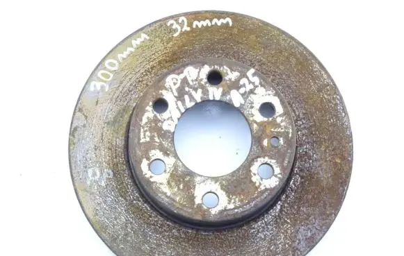 Iveco Daily 4th gen Front brake disc