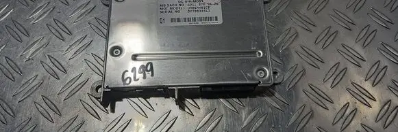 Mercedes-Benz R W251 Bluetooth control unit module A2118705526 DM70834463