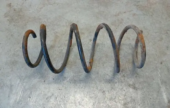 BMW 7 E65 E66 Front coil spring