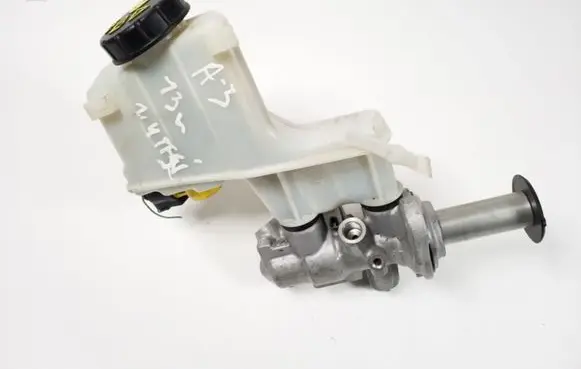 Audi A3 S3 8V Master brake cylinder 5Q2611301