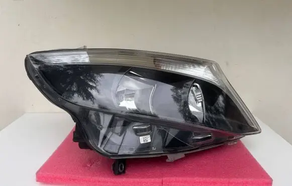 Mercedes-Benz Vito Viano W447 Headlight/headlamp A4479067800