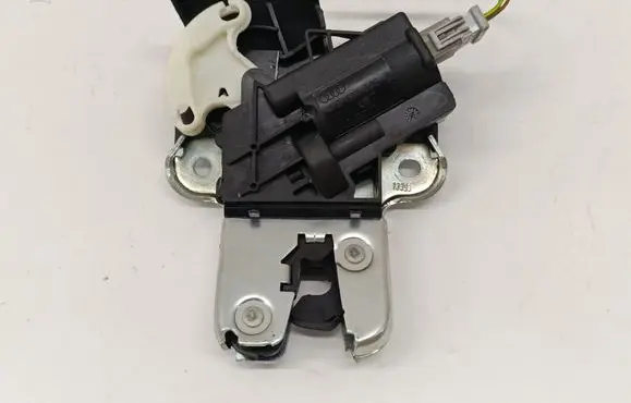 Audi A4 S4 B8 8K Tailgate/trunk/boot lock/catch/latch 4F5827505D