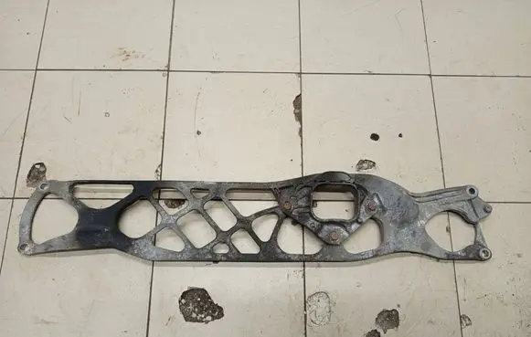 Audi A6 S6 C7 4G Bottom radiator support slam panel 4G0199521M 4G0190335