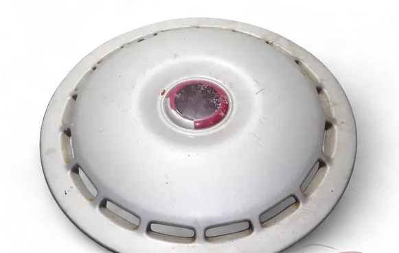 Audi 200 R15 wheel hub/cap/trim 4A0601147