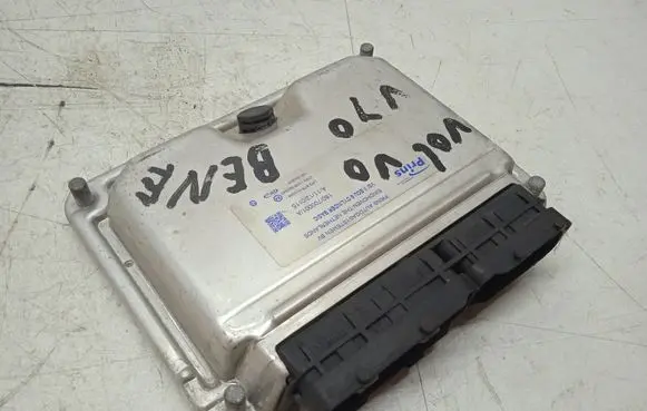Volvo S60 Engine control unit/module 180700001 10R030507