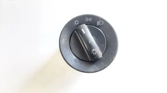 Volkswagen Polo IV 9N3 Light switch 6q0941531c