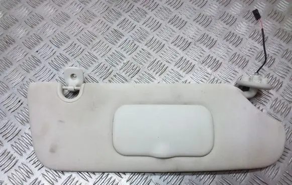 Chrysler Town & Country V Sun visor