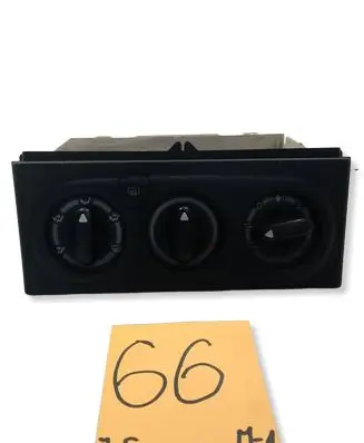 Opel Vectra B Central console control unit 587458