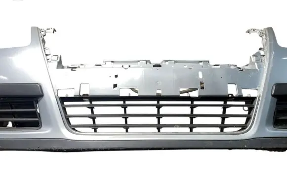 Volkswagen PASSAT B6 Front bumper 3c0807221