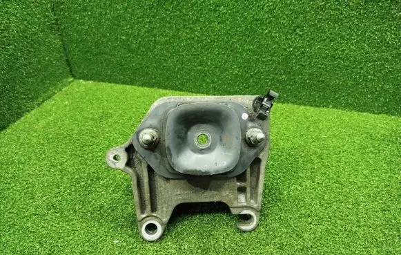 Renault Trafic III (X82) Gearbox mounting bracket 112228161R
