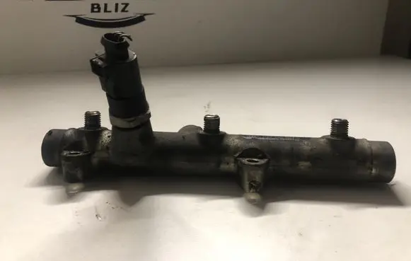 Fuel main line pipe