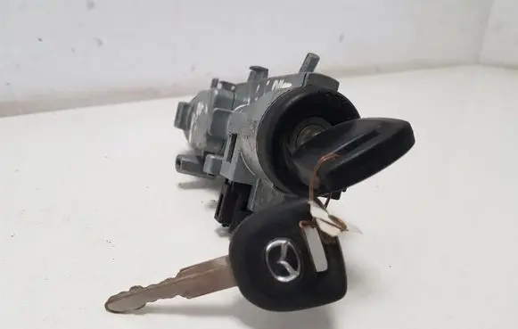 Nissan Primera Ignition lock