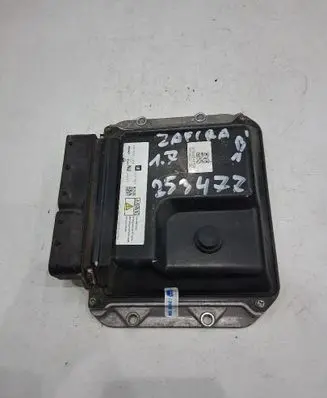 Opel Zafira B Engine control unit/module ECU 55572800