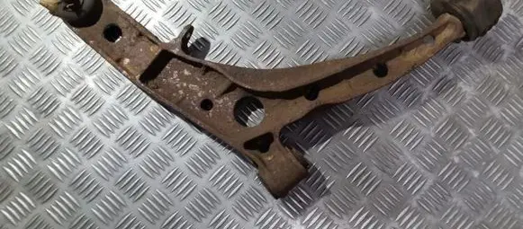Mitsubishi Space Wagon Front lower control arm/wishbone