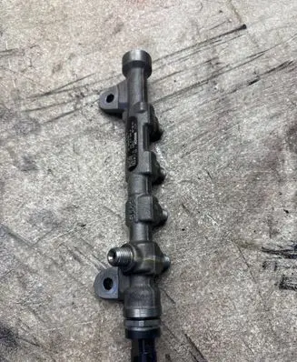 Fuel main line pipe