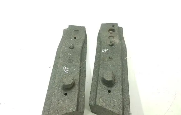 Front bumper foam support bar
