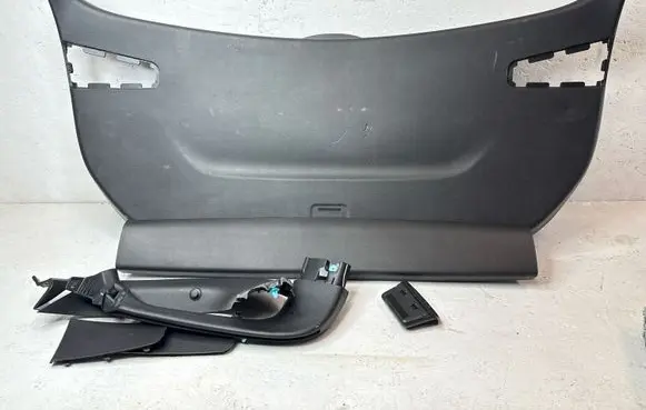 Hyundai Kona I Tailgate trim 81760J9000