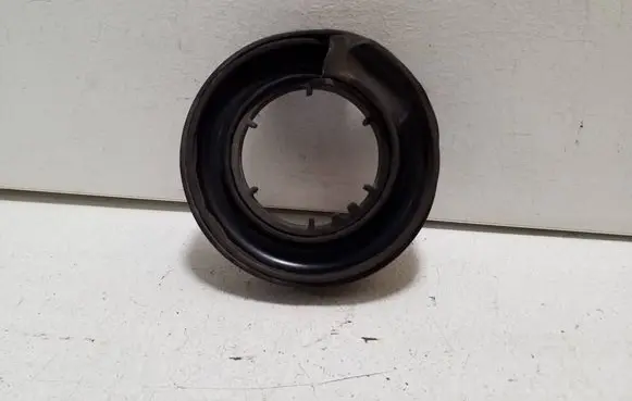 Audi Q7 4M Front coil spring rubber mount 732313147313