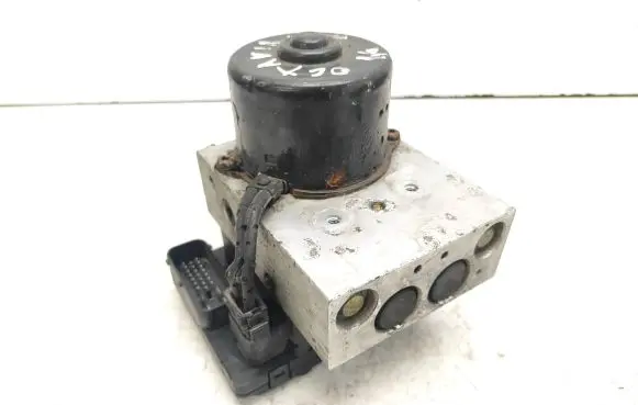 Volkswagen Golf IV ABS Pump 1J0614217C 10020401434 1J0907379H