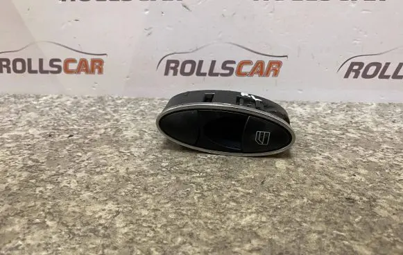 Mercedes-Benz E W211 Electric window control switch A2118218651