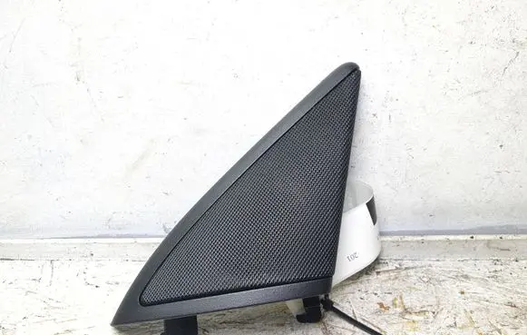 Mercedes-Benz CLS C219 Front door high frequency speaker 2197250294 A2218201202