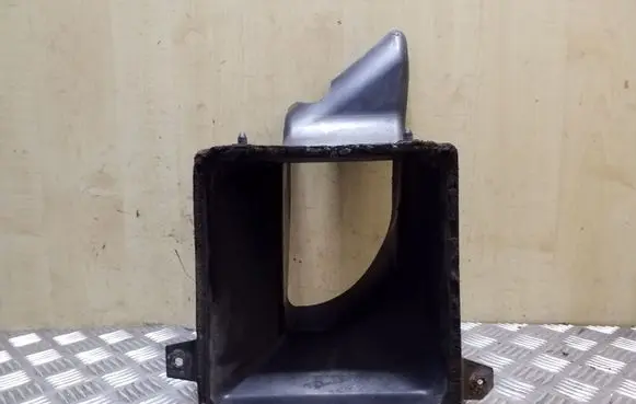 Mazda 6 Intercooler air channel guide 