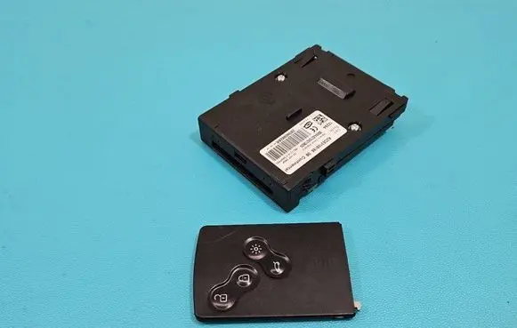 Renault Scenic III - Grand scenic III Ignition key card reader A2C53185186 IMPRK1490478