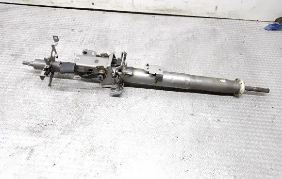 Subaru Forester SH Steering wheel axle