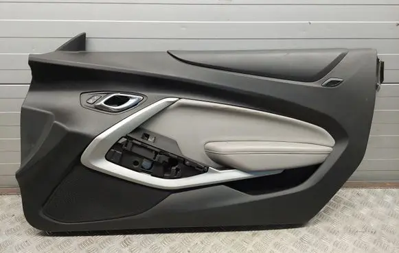 Chevrolet Camaro Front door card panel trim 84031845