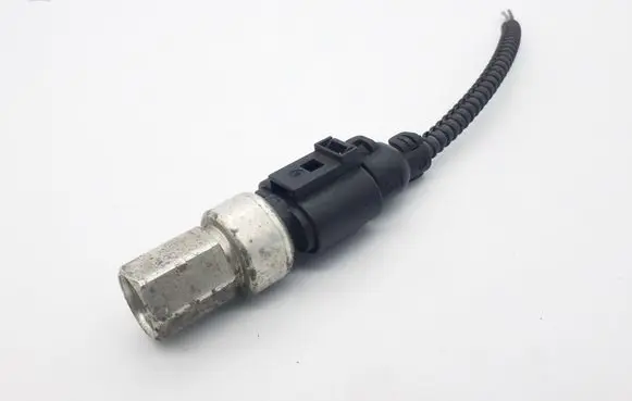Volkswagen Golf VI Air conditioning (A/C) pressure sensor 1K0959126D 52CP0905