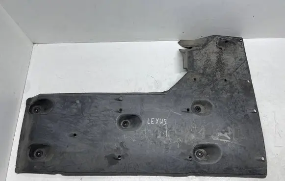 Lexus IS 220D-250-350 Engine splash shield/under tray 5816553020