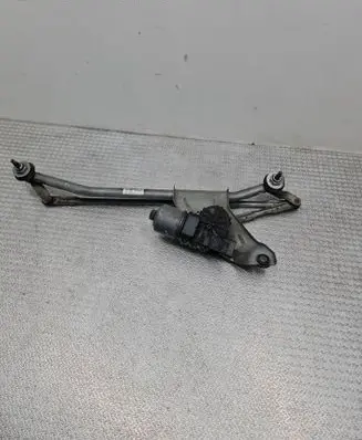 Dacia Duster Front wiper linkage and motor 3397020879 8200619512